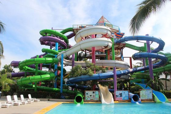 Parque de diversiones al aire libre juegos para niños paseos acuáticos tobogán de fibra de vidrio en venta