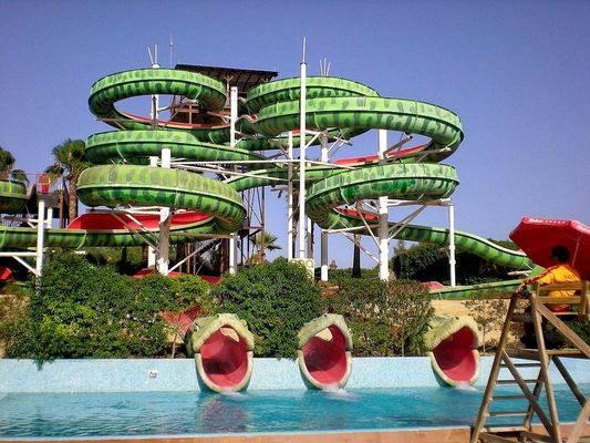 Parque acuático para niños tobogán piscina privada tobogán de fibra de vidrio