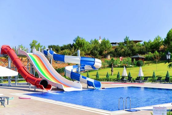 Un buen precio. Deportes acuáticos Parque de diversiones Niños Equipo de juegos Tubos de fibra de vidrio en línea