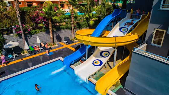 Un buen precio. Parque de diversiones Natación Juegos acuáticos Jardín de juegos Piscina de agua Juego de toboganes Para niños Piscina en línea