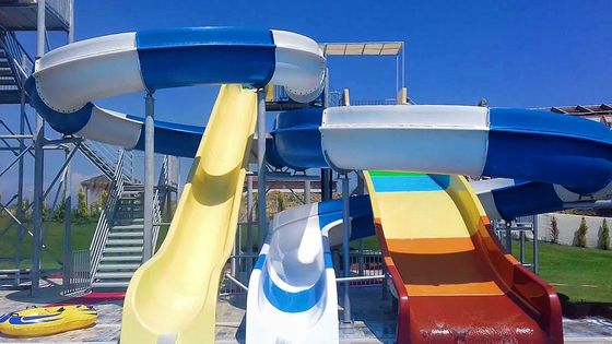Un buen precio. Juego al aire libre Parque acuático Equipo área de juego Gran tobogán de fibra de vidrio para niños en línea