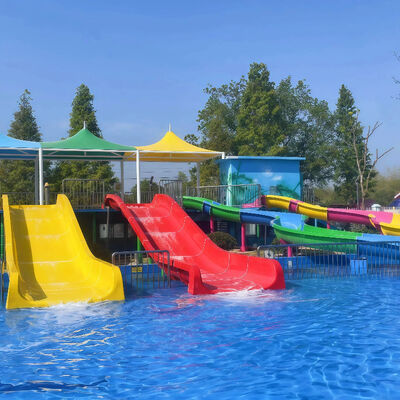 Un buen precio. Proveedor de toboganes acuáticos comerciales de fibra de vidrio para resorts Parques de atracciones Servicio de diseño personalizado profesional OEM en línea