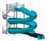 Los juegos al aire libre resbalan para los niños riegan la piscina de Mini Park Aqua Games Children