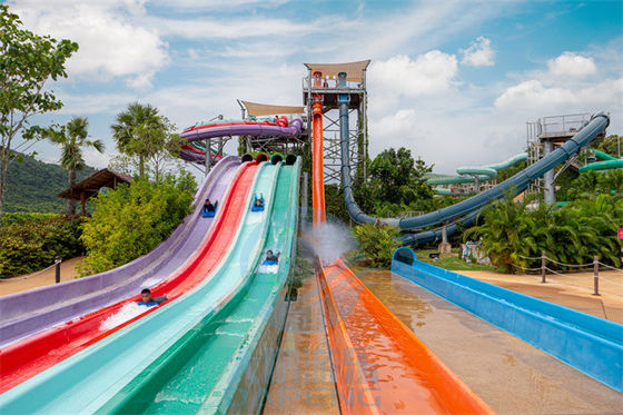 Torsión Aqua Drop Water Slide Fiberglass del parque del agua con un comienzo de la cápsula del lanzamiento