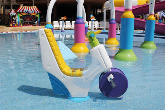 Un buen precio. Los niños riegan la motocicleta del espray de agua de la fibra de vidrio del juego del juego del parque para el parque del chapoteo en línea