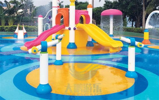 Parque acuático Niños Piscina Juegos de juguetes Disparador de agua y pistola de agua