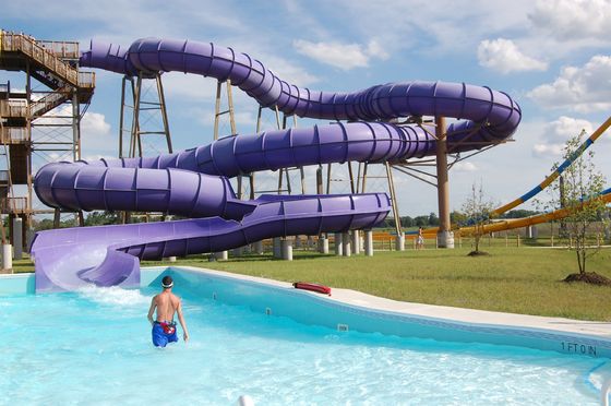Parque de diversiones personalizado Viajes de fibra de vidrio para la diversión Slide de tubo Aqua Play sobre el parque acuático subterráneo