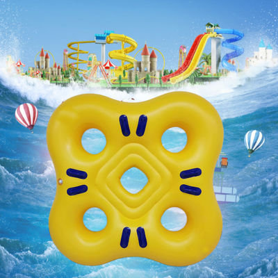 Anillo de piscina inflable Float Kayak Parque acuático temático Big Horn Equipo de toboganes