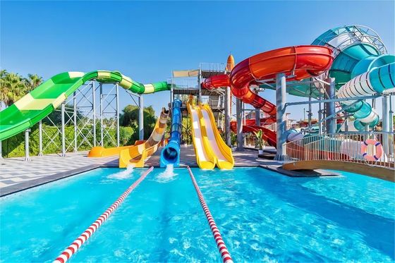 tobogán acuático de fibra de vidrio de 12 mm para niños parque acuático comercial al aire libre piscina paseos