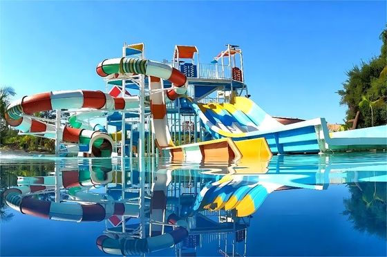 Parque acuático de acero galvanizado sumergido en caliente tobogán antióxido para niños