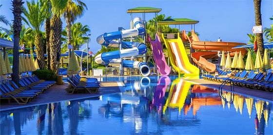 Piscina Fibra de vidrio tobogán acuático para adultos Color personalizado
