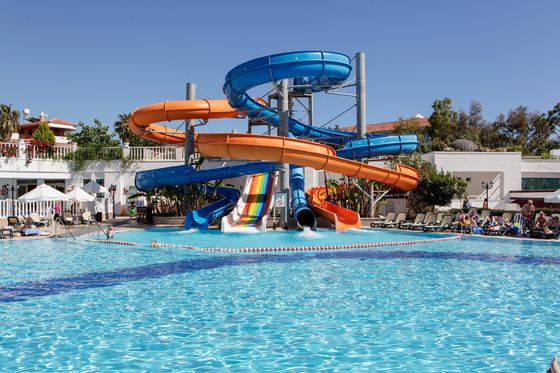 OEM Parque acuático de diversiones Niños juegan paseos Natación tobogán acuático de fibra de vidrio