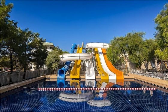 ODM Juegos al aire libre Juego Parque temático Fibra de vidrio tobogán acuático para niños