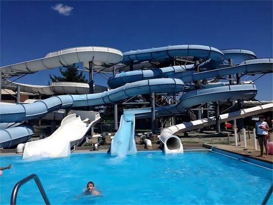 OEM Parque acuático comercial al aire libre Juegos de juegos Fibra de vidrio para niños
