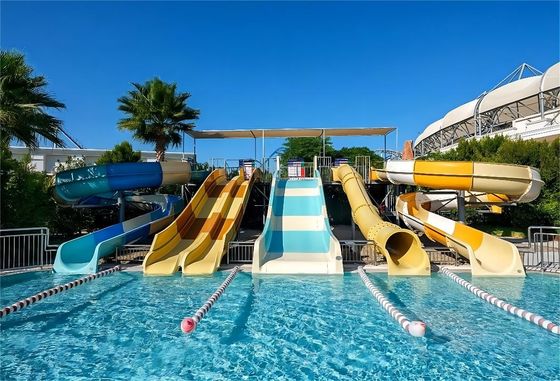 OEM Parque acuático Parque de juegos Equipo de piscina Fibra de vidrio tobogán acuático en venta