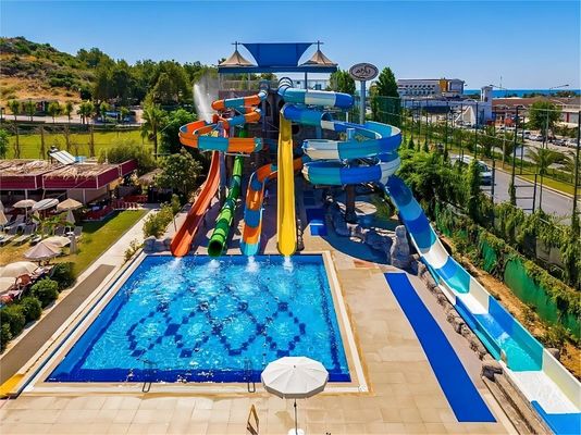 Un buen precio. Piscinas interiores de juegos, toboganes de fibra de vidrio para niños en línea
