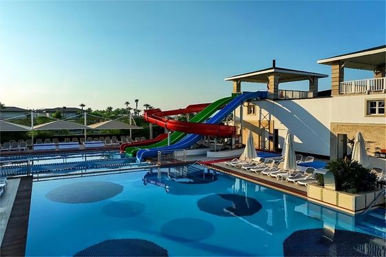Juegos acuáticos de patio de recreo para niños Equipo de juegos blandos Conjuntos de diapositivas