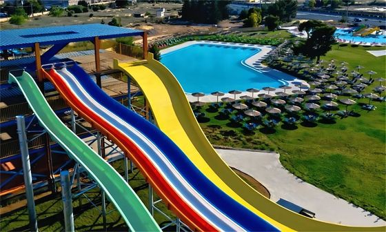 ODM Equipo para juegos al aire libre para adultos Tubos de agua de la piscina toboganes por encima del suelo
