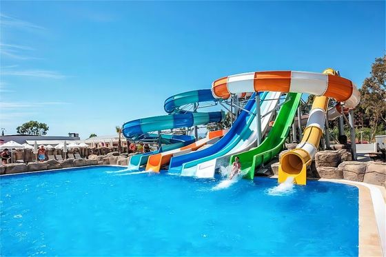 Parque de diversiones comercial al aire libre Carnaval Ride Slides acuáticos de fibra de vidrio