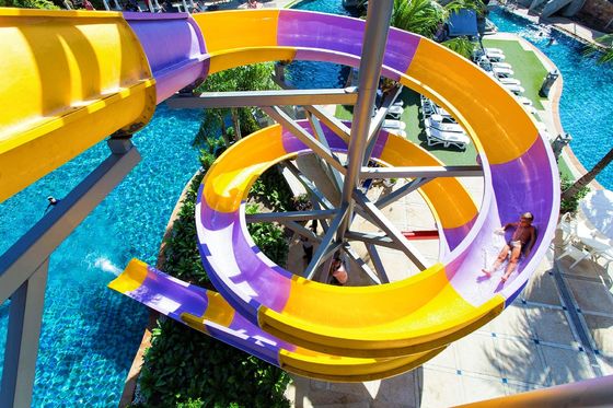 Equipo de juegos de niños en el suelo Piscina de fibra de vidrio Juegos acuáticos Paseo de niños tobogán acuático