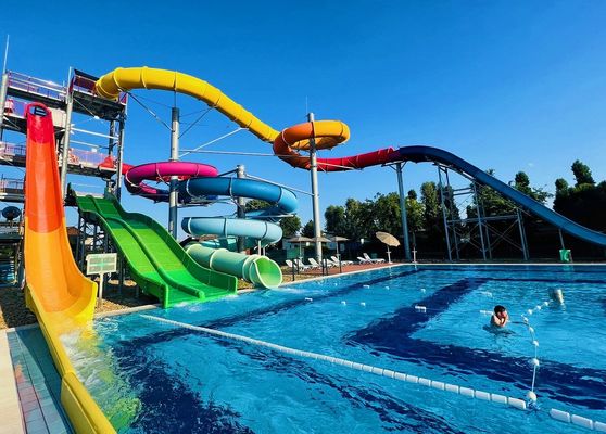 Piscina del parque acuático tobogán de agua de fibra de vidrio personalizado