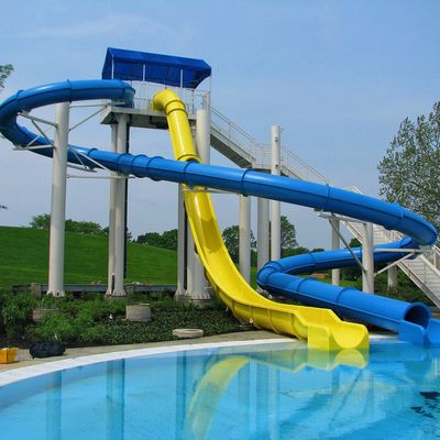 Parque acuático juegos de diseño de fibra de vidrio piscina juguetes tobogán acuático para niños