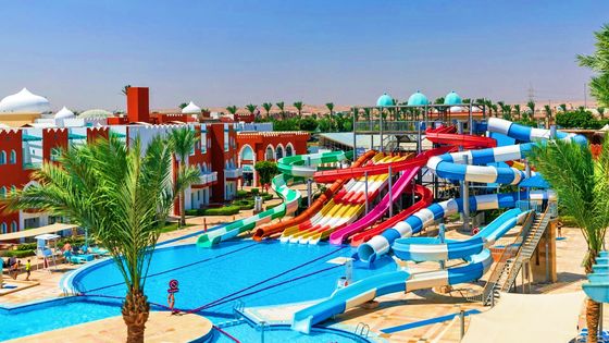 Parque acuático tobogán para agua al aire libre parque de diversiones equipo de juegos acuáticos tamaño personalizado venta caliente en Europa y América con 1 año de garantía