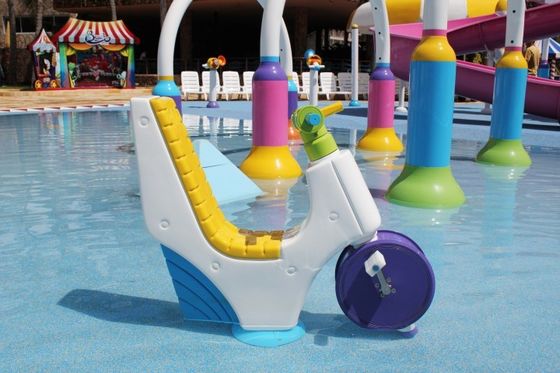 Piscina comercial Accesorios para juegos acuáticos Juguetes para niños Motocicleta acuática pequeña