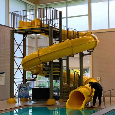 Niños Parque de juegos acuáticos Paseos Piscina acuática pequeña tobogán