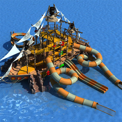Parque acuático en forma de barco pirata Slide Parque acuático de fibra de vidrio con casco de concreto para parques acuáticos