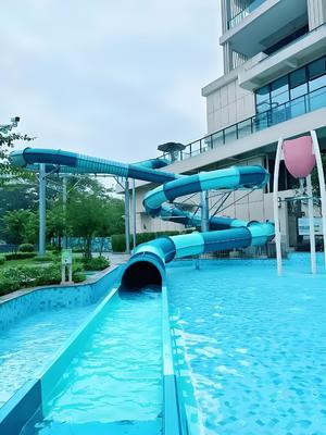 Un buen precio. Tobogán de agua de fibra de vidrio Toboganes de parque acuático de fibra de vidrio Uso para juegos acuáticos al aire libre en piscinas en línea