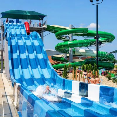 Un buen precio. Customized Size 6-8mm Thickness Fiberglass Water Park Slide Ending with Pool for Kids and Adults en línea