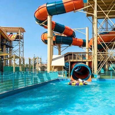 Fibra de vidrio comercial tobogán de agua en espiral para parque acuático Parque temático Resort con CE