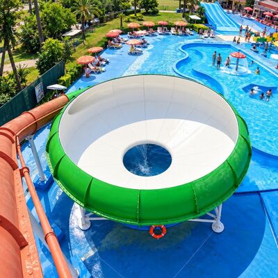 calidad Tobogán acuático de fibra de vidrio Space Bowl de color personalizado para parques acuáticos de piscinas para adultos Fábrica