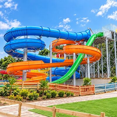 calidad Combinación de tobogán acuático de fibra de vidrio abierto y cerrado para parques acuáticos, uso en hoteles y resorts Fábrica