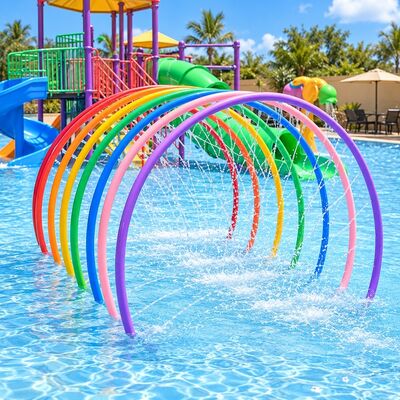 Un buen precio. Arco de pulverización de agua de arcoíris colorido con tamaños personalizados para parques acuáticos infantiles con tubería de 63 mm online