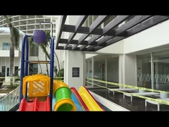 Cubo para verter agua para el patio de recreo, salpicadora de agua para niños, trampolín de agua para el patio de recreo